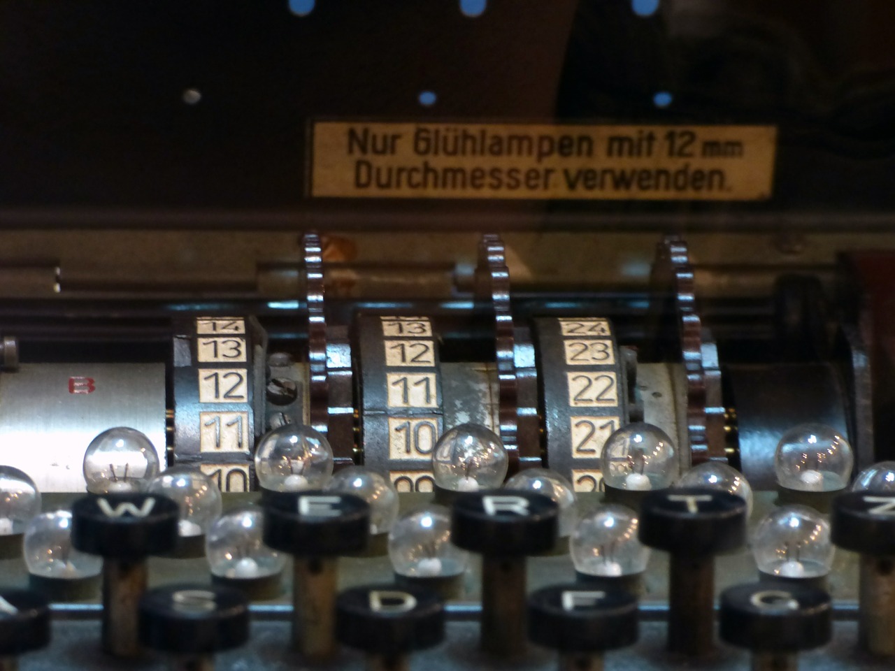 Enigma wyłowiona z Bałtyku. Maszyna szyfrująca trafi do muzeum