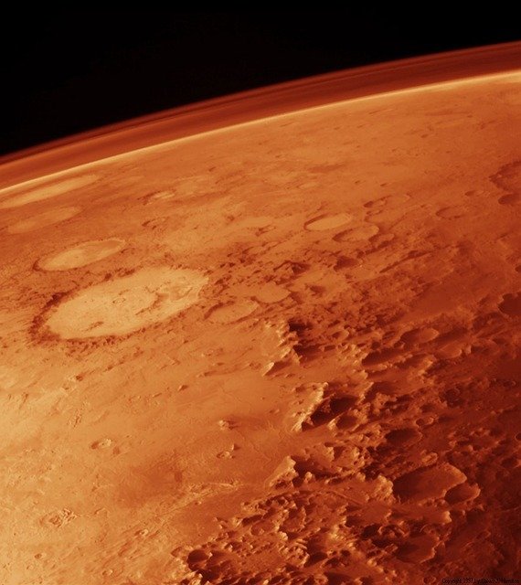 Co wykazały wieloletnie badania powierzchni marsa?