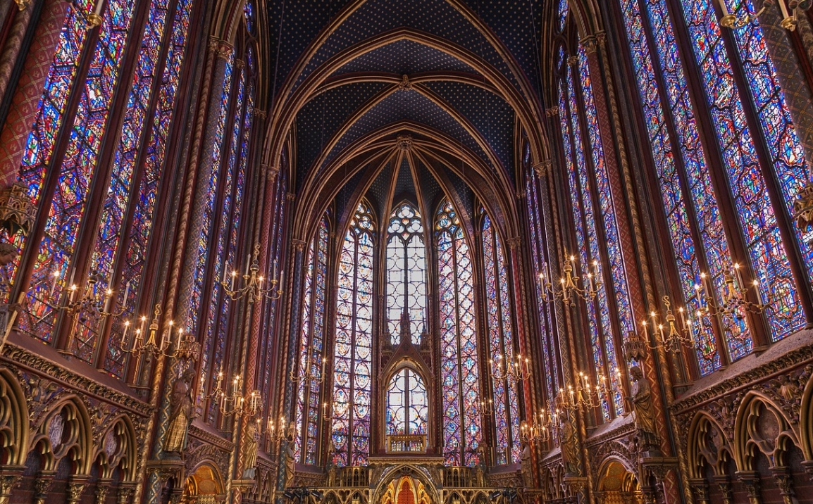Enigmatyczne dziedzictwo architektoniczne średniowiecza: tajemnice gotyckich katedr